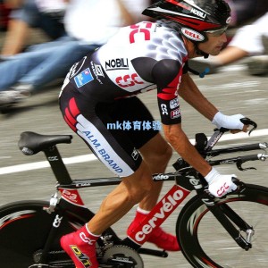 文班亚马狂轰40+15+7封盖！马刺加时险胜雷霆，新星对决引爆联盟