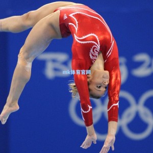 弗兰克主动承担失利责任，恳请球迷坚定支持球员