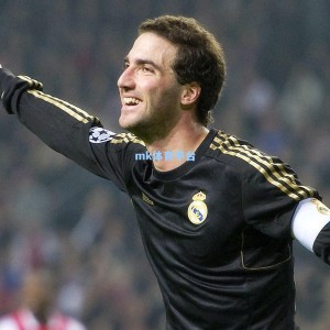 邵佳一专访袒露国足主帅梦想，直言不讳剖析与日韩足球全方位差距