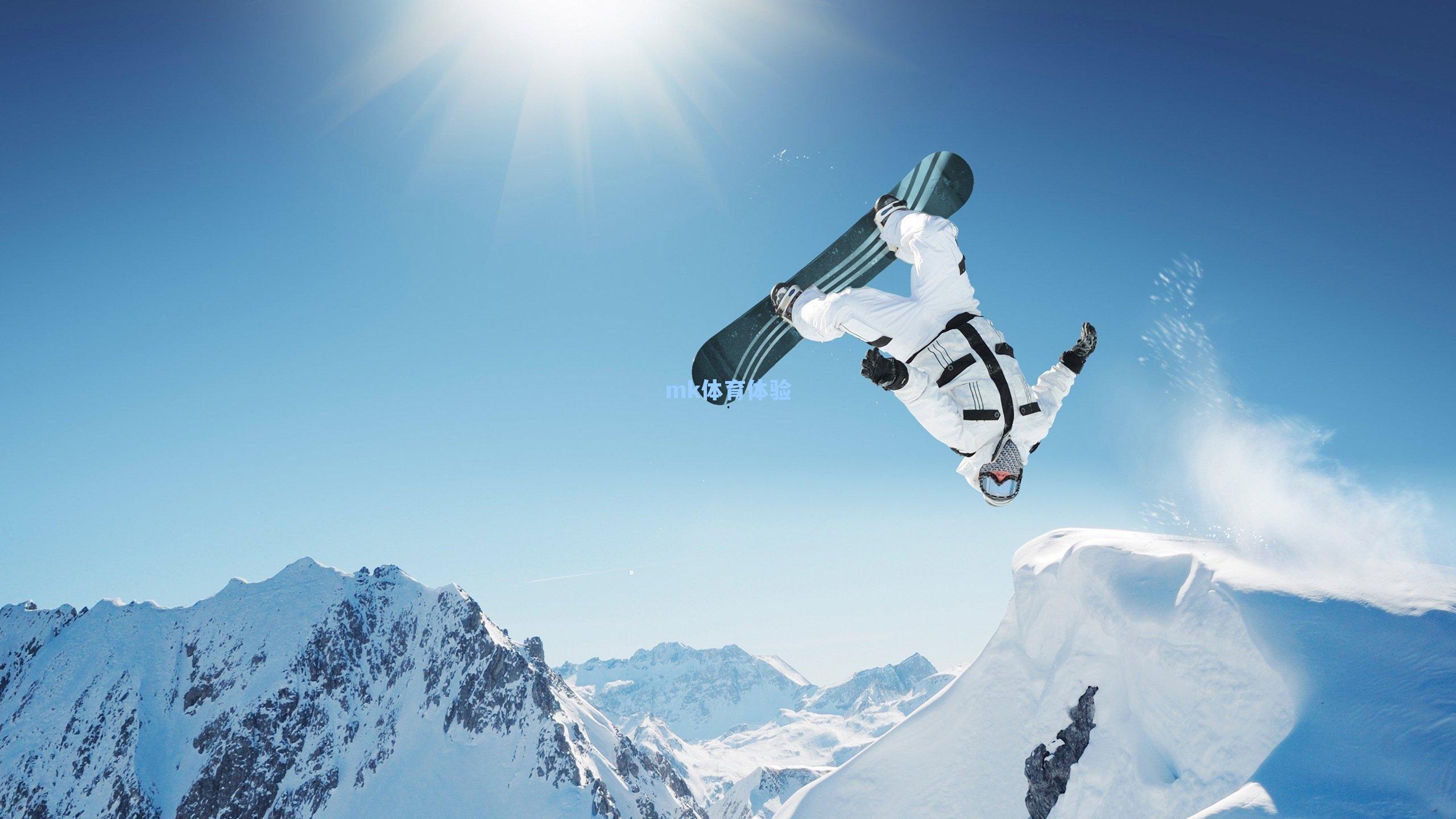 曼联锁定未来门神，16岁青训新星查理-哈迪正式加盟